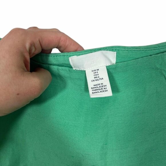 H&M Green Linen Mini Skirt 💐🧺‎ - Picture 5 of 8